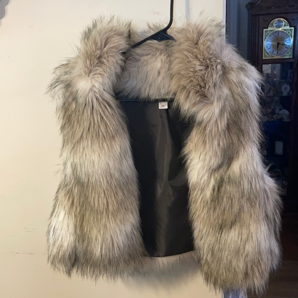 Dressy Faux Fur Vest size M/L
